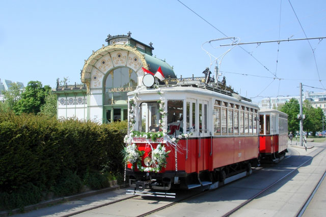 オーストリア 電車 結婚式